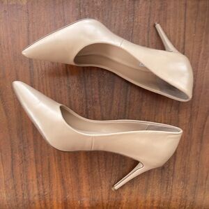 Steve Madden Luiza Nude Leather Heels
